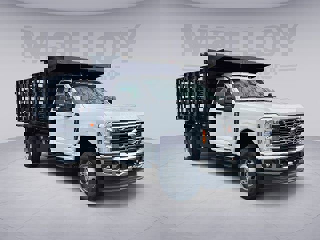 Used 2024 Ford F350 XL w/ Snow Plow Prep Package image 7