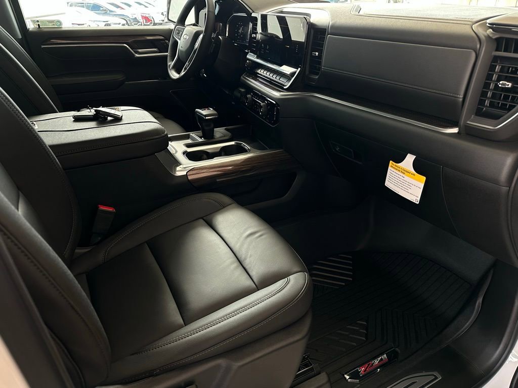 New 2026 Chevrolet Silverado 1500 LT AWD/4WD image 15