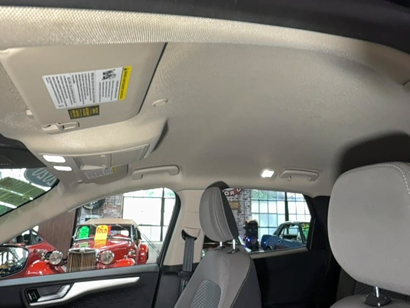 Used 2020 Ford Escape SE FWD image 48