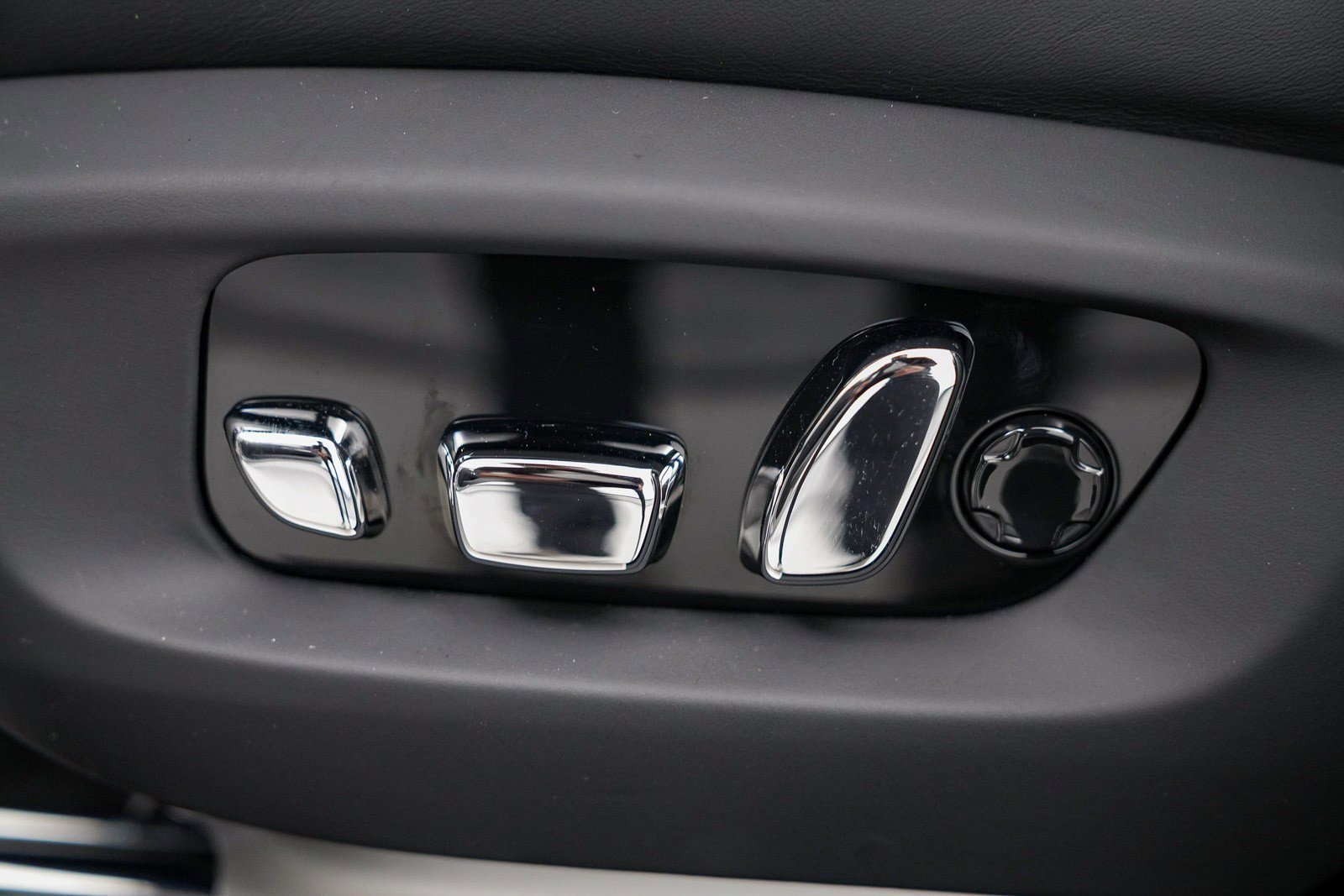 Used 2024 Rolls-Royce Ghost Ghost image 29