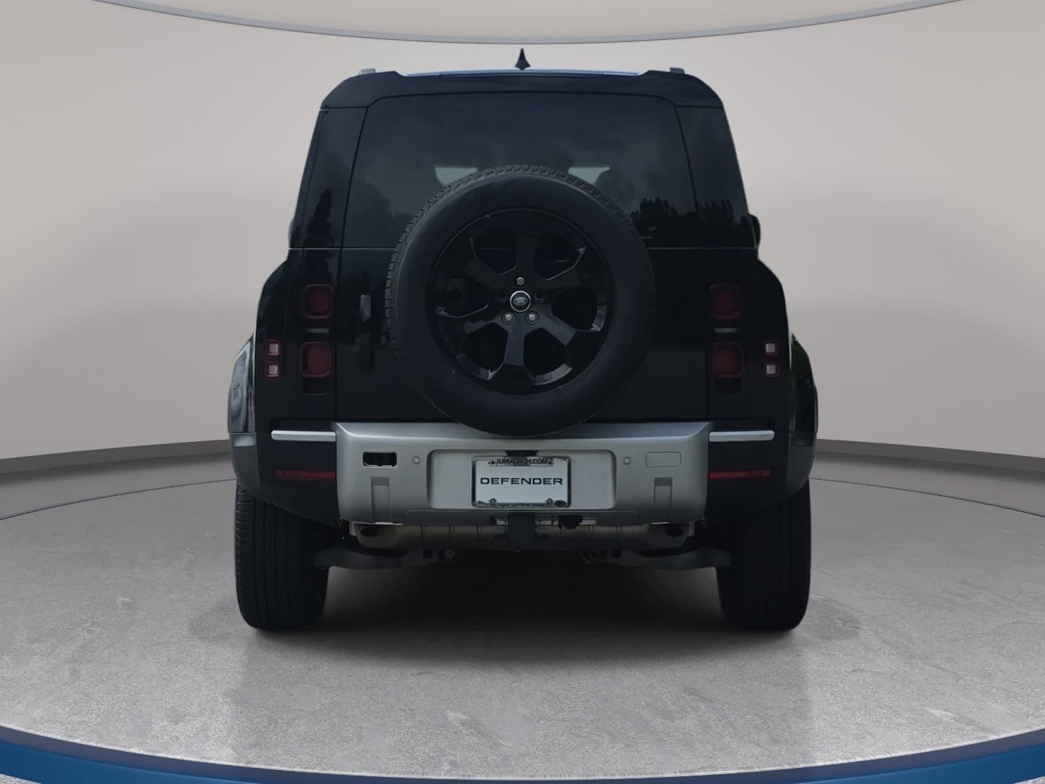 Certified 2025 Land Rover Defender 110 S AWD/4WD image 6