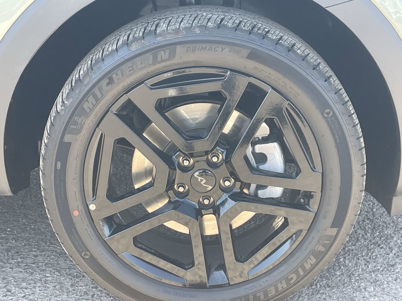 Certified 2025 Kia Telluride SX Prestige X-Line image 9