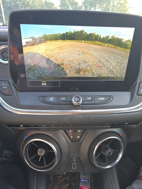 Used 2025 Chevrolet Blazer LT w/ Driver Confidence Package FWD image 10