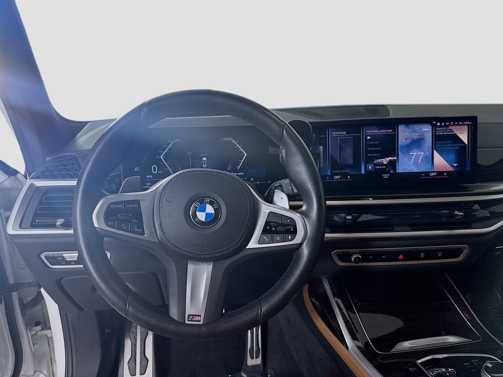 Used 2023 BMW X7 xDrive40i w/ Executive Package image 24