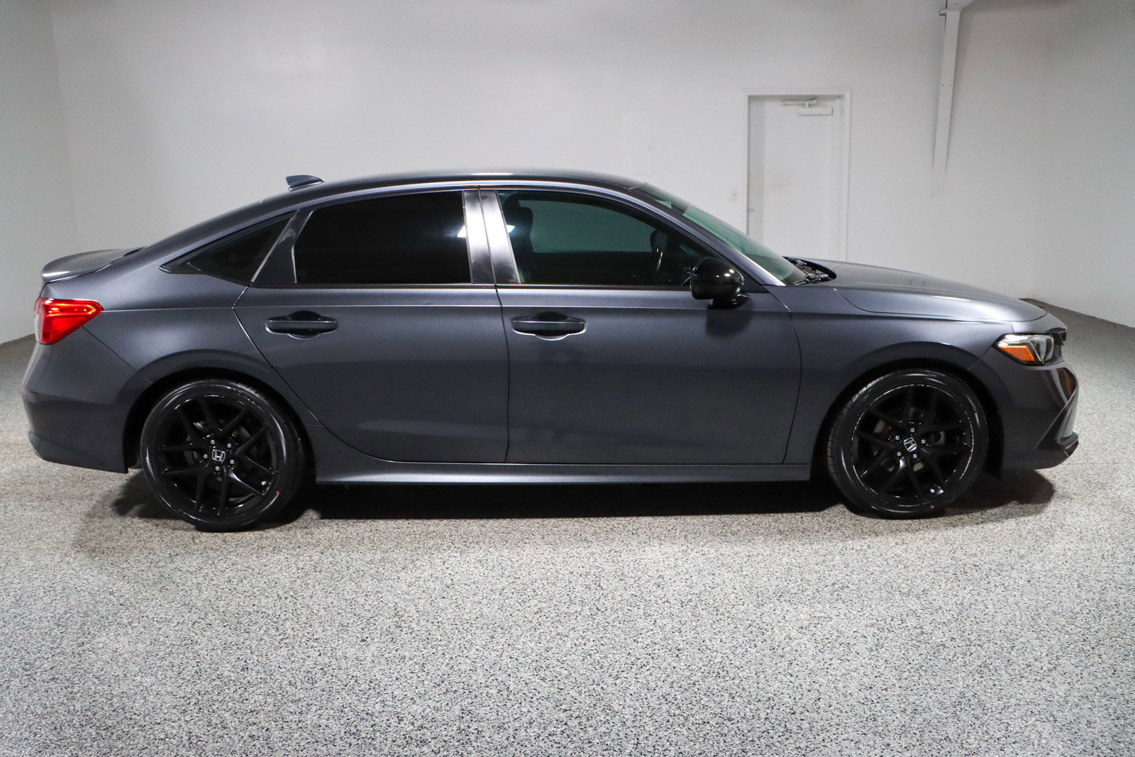 Used 2022 Honda Civic Sport image 6