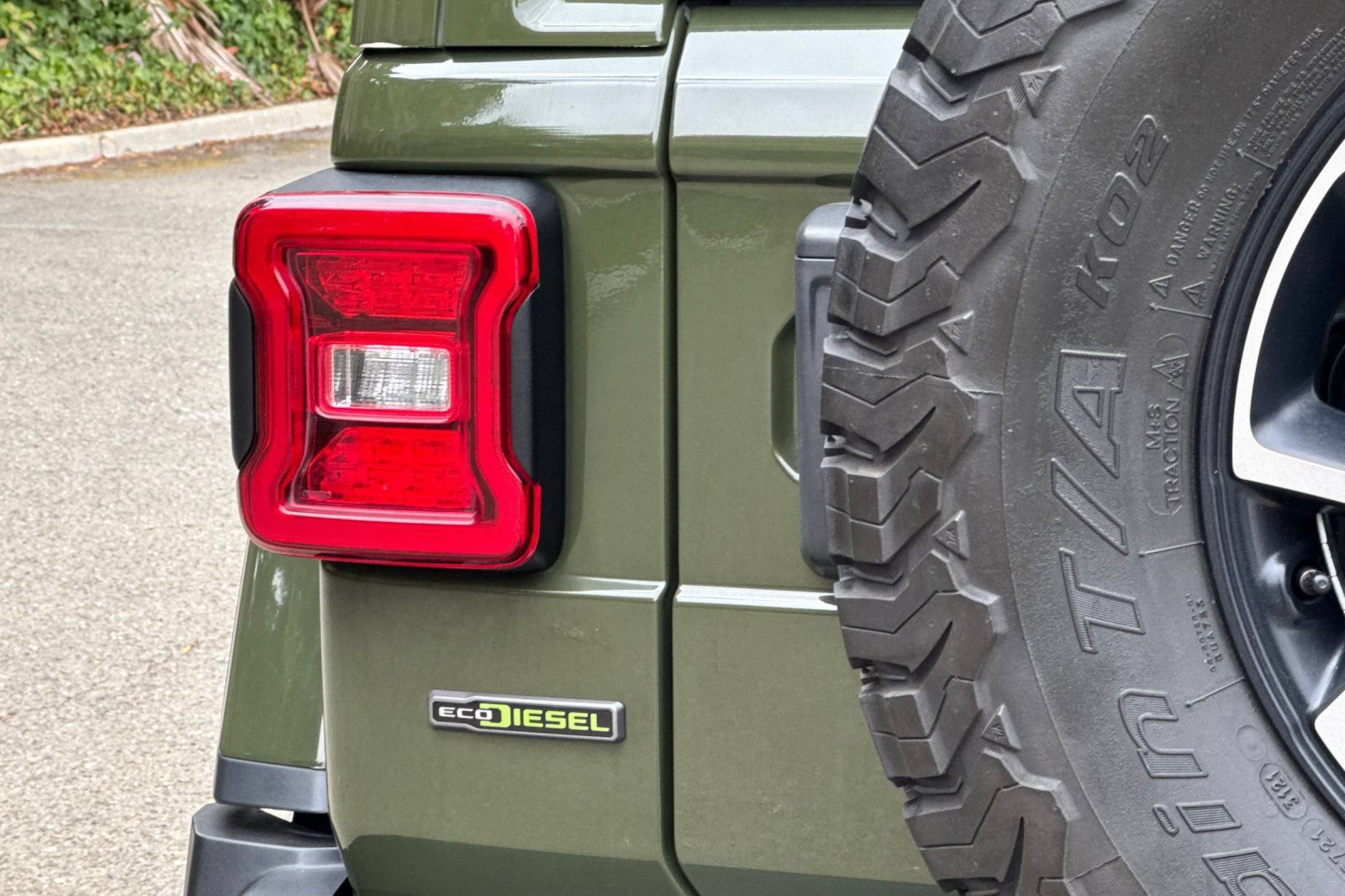 Used 2021 Jeep Wrangler Unlimited Rubicon AWD/4WD image 26