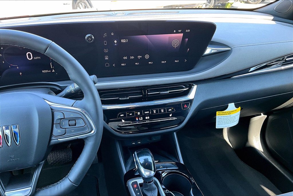 Used 2026 Buick Envista Avenir FWD image 8