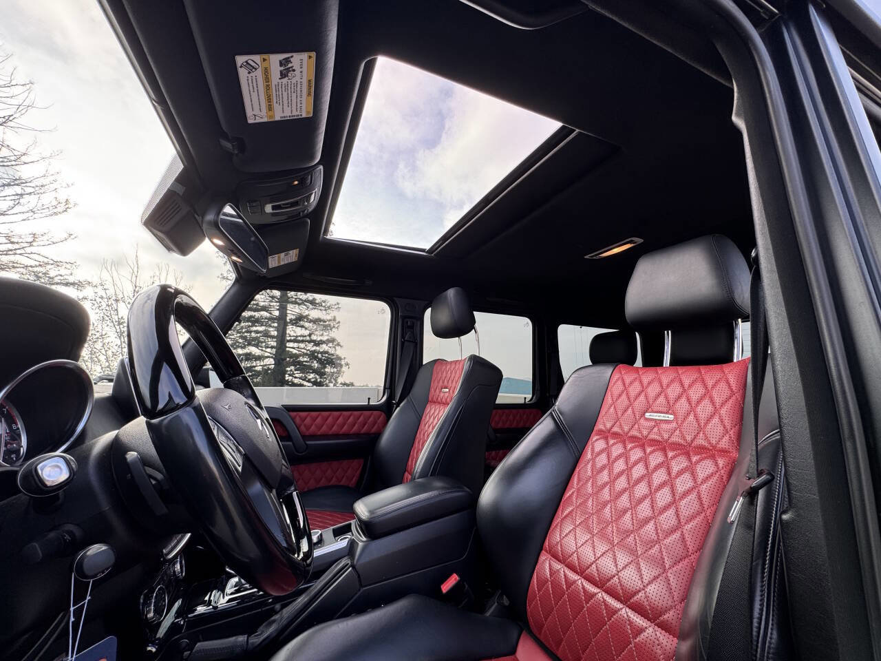 Used 2014 Mercedes-Benz G 63 AMG 4MATIC image 21