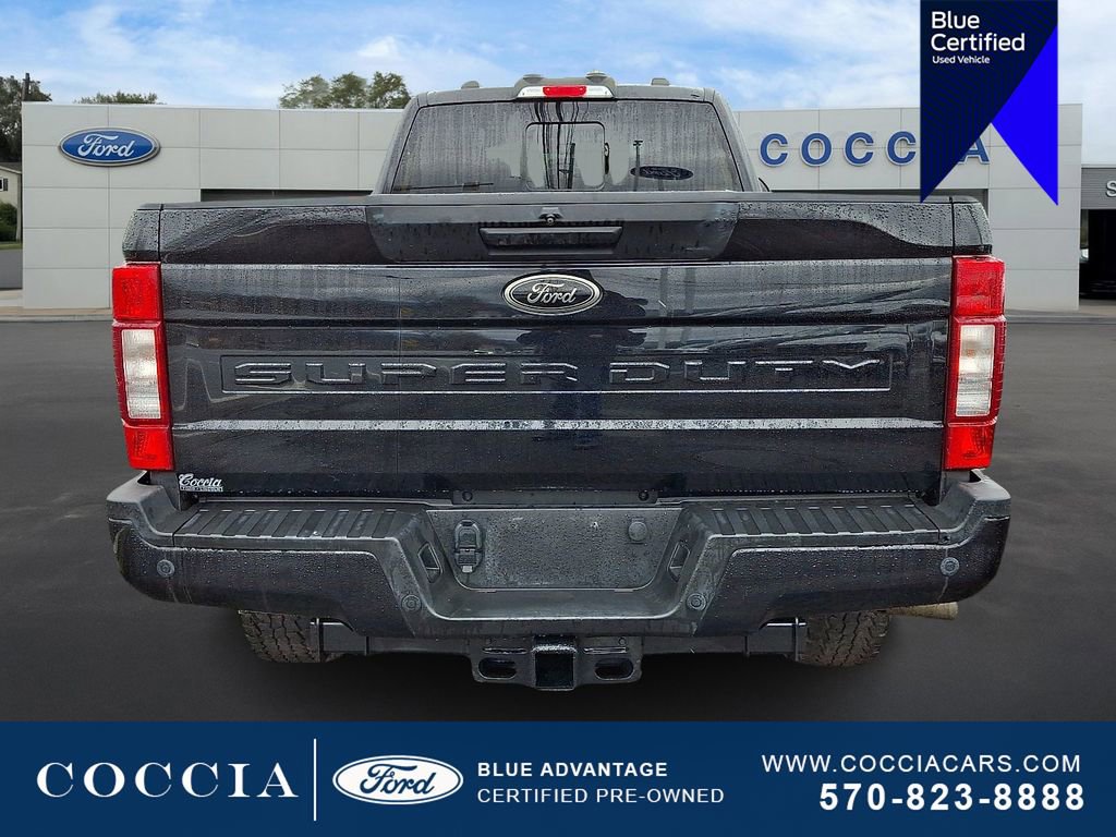 Certified 2022 Ford F350 XLT w/ Black Appearance Package image 5