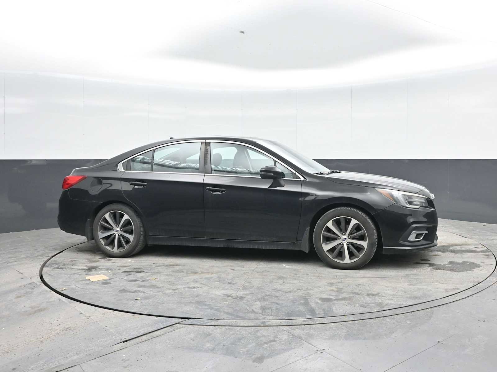 Used 2018 Subaru Legacy 2.5i Limited AWD/4WD image 8