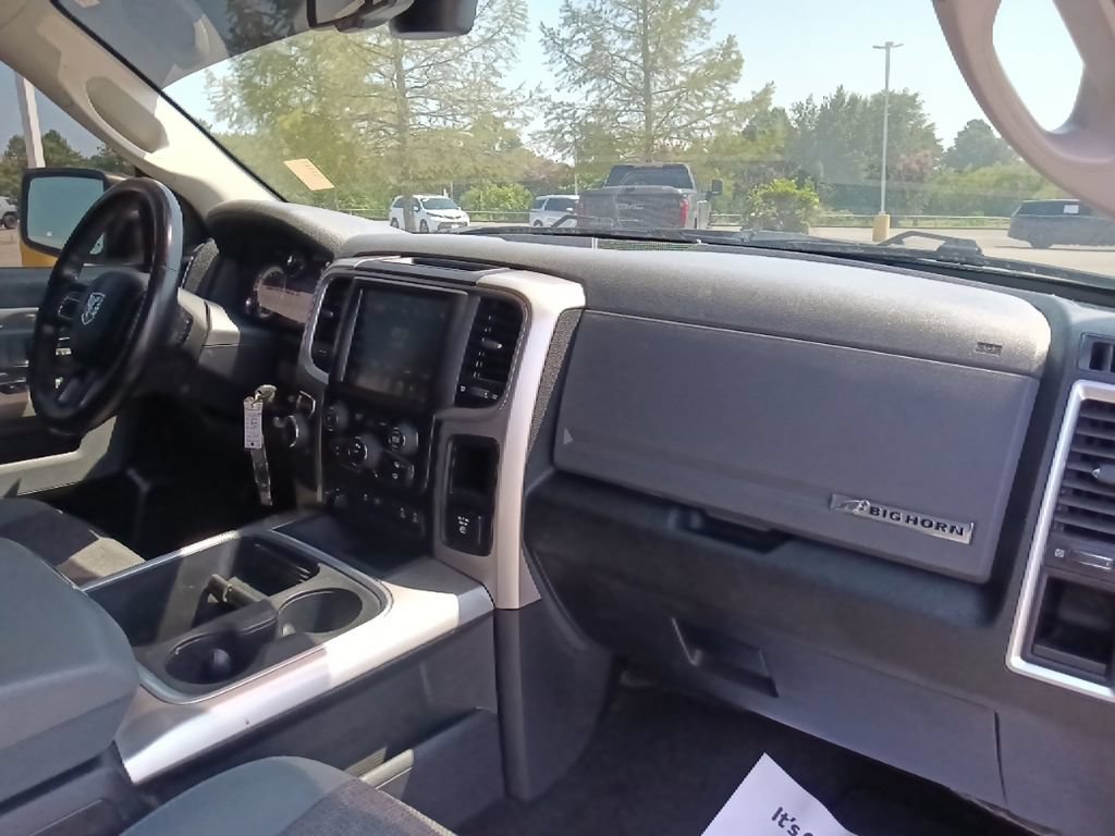 Used 2016 RAM 1500 Big Horn RWD image 33