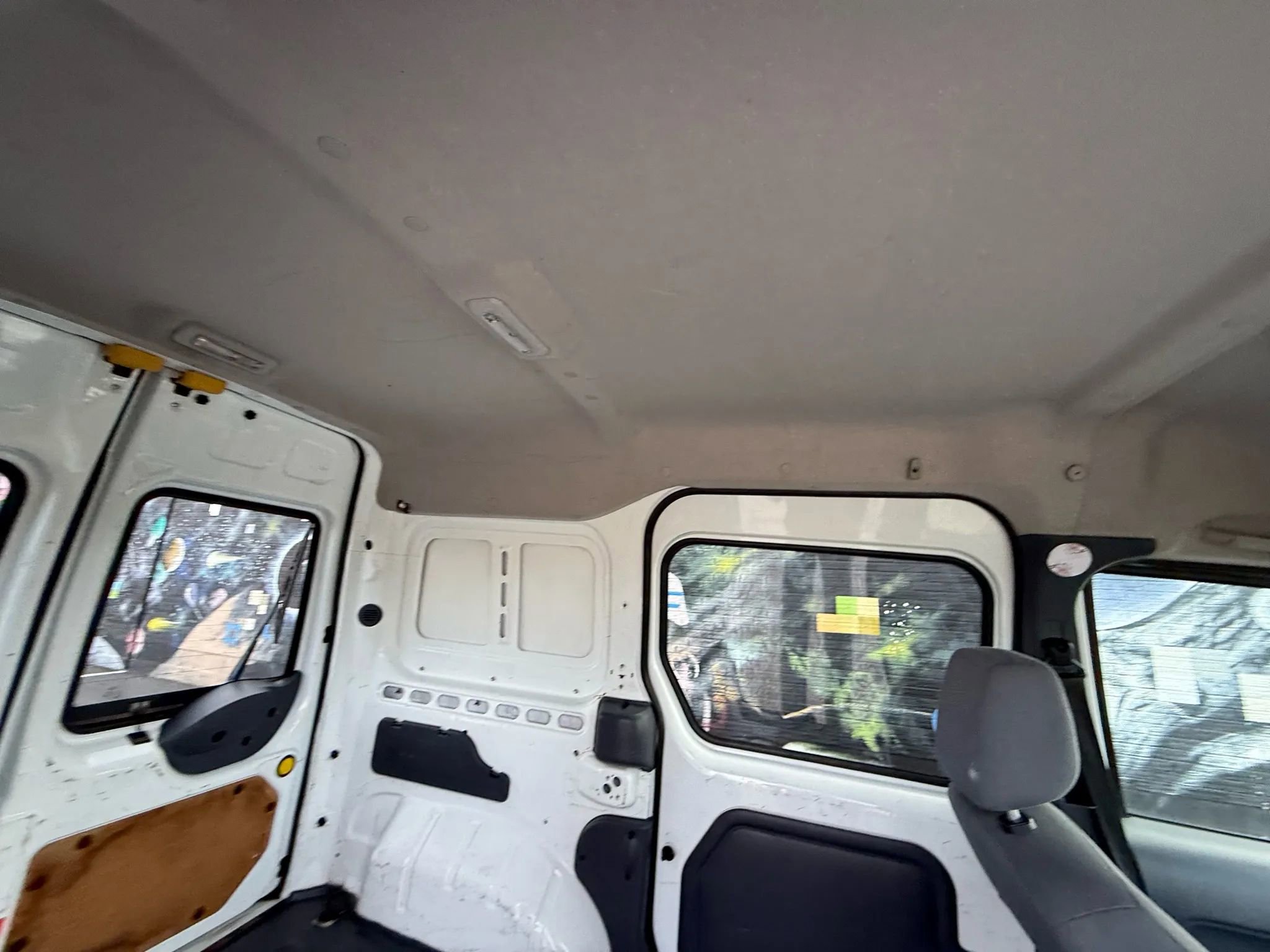 Used 2013 Ford Transit Connect XLT image 40