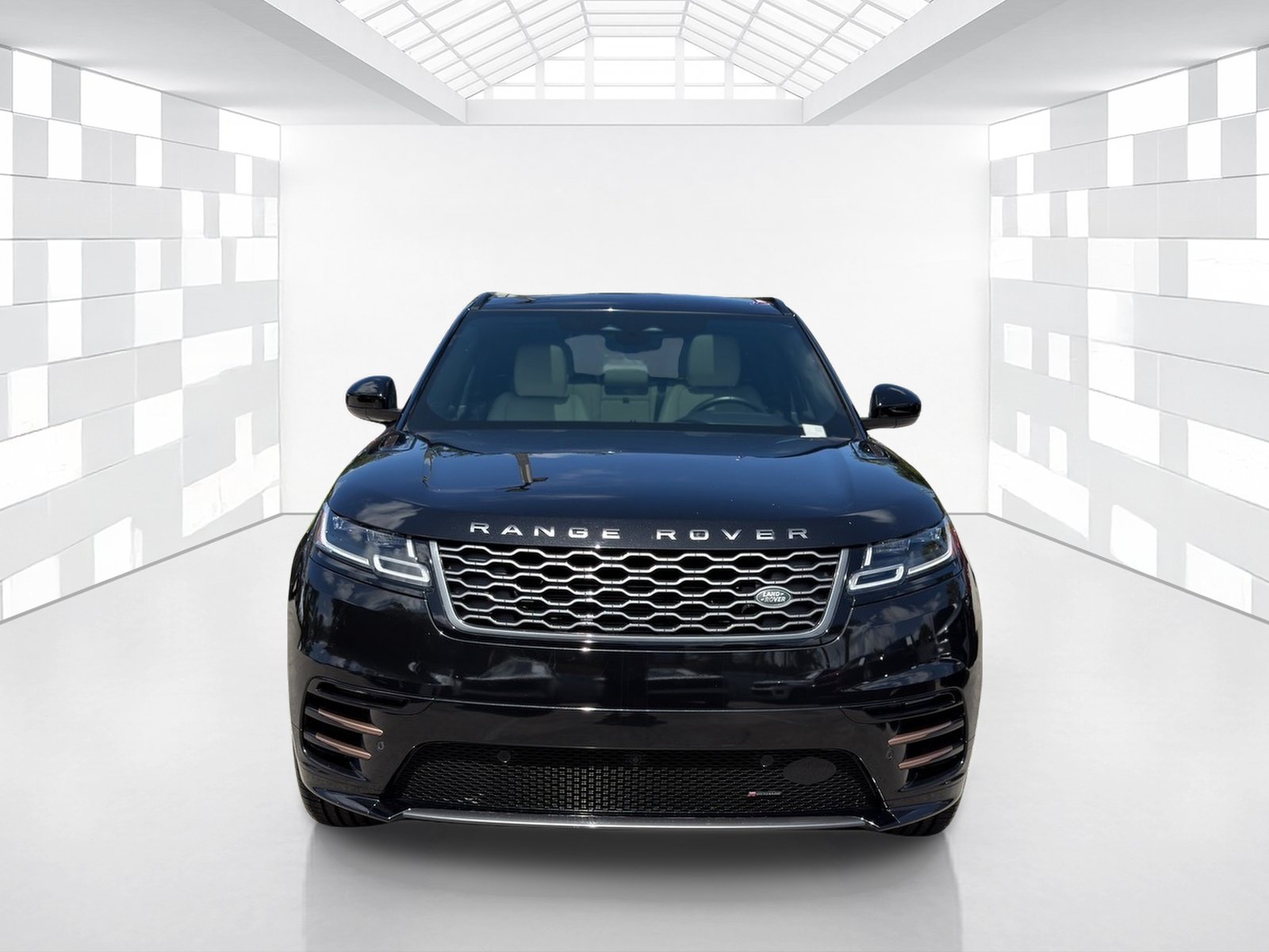 Used 2022 Land Rover Range Rover Velar R-Dynamic S AWD/4WD image 2
