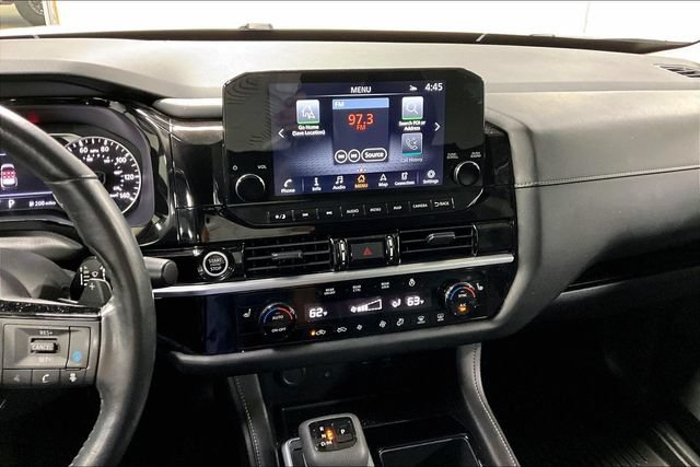 Used 2023 Nissan Pathfinder SL AWD/4WD image 4