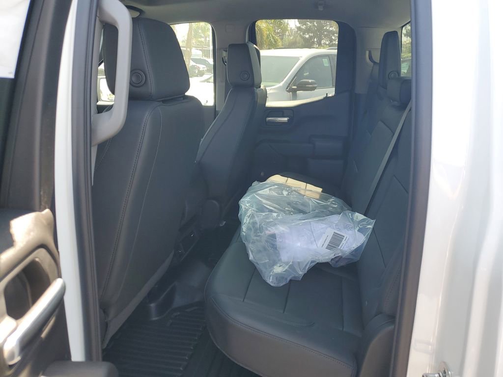 New 2026 GMC Sierra 1500 Pro w/ Pro Value Package image 9