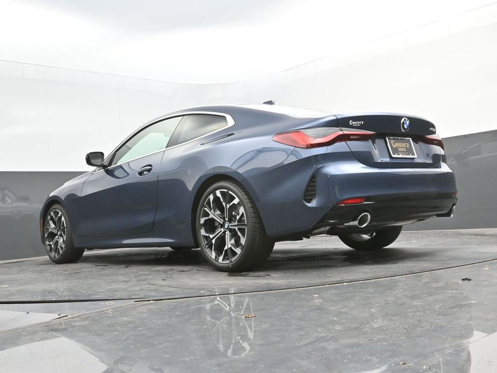 New 2026 BMW 430i Coupe w/ Premium Package RWD image 38