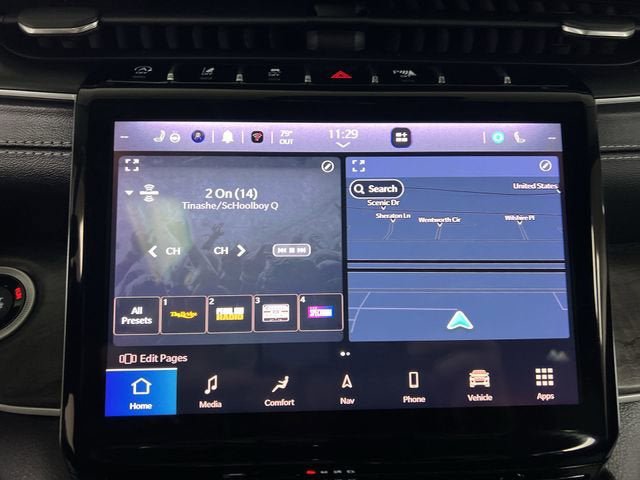 Used 2022 Jeep Grand Cherokee Limited w/ Luxury Tech Group II AWD/4WD image 13