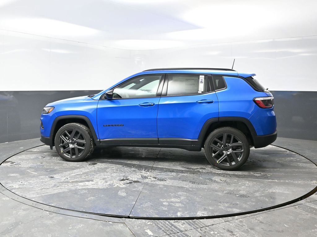 New 2026 Jeep Compass Latitude AWD/4WD image 6