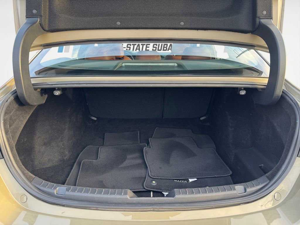 Used 2024 MAZDA MAZDA3 s image 16