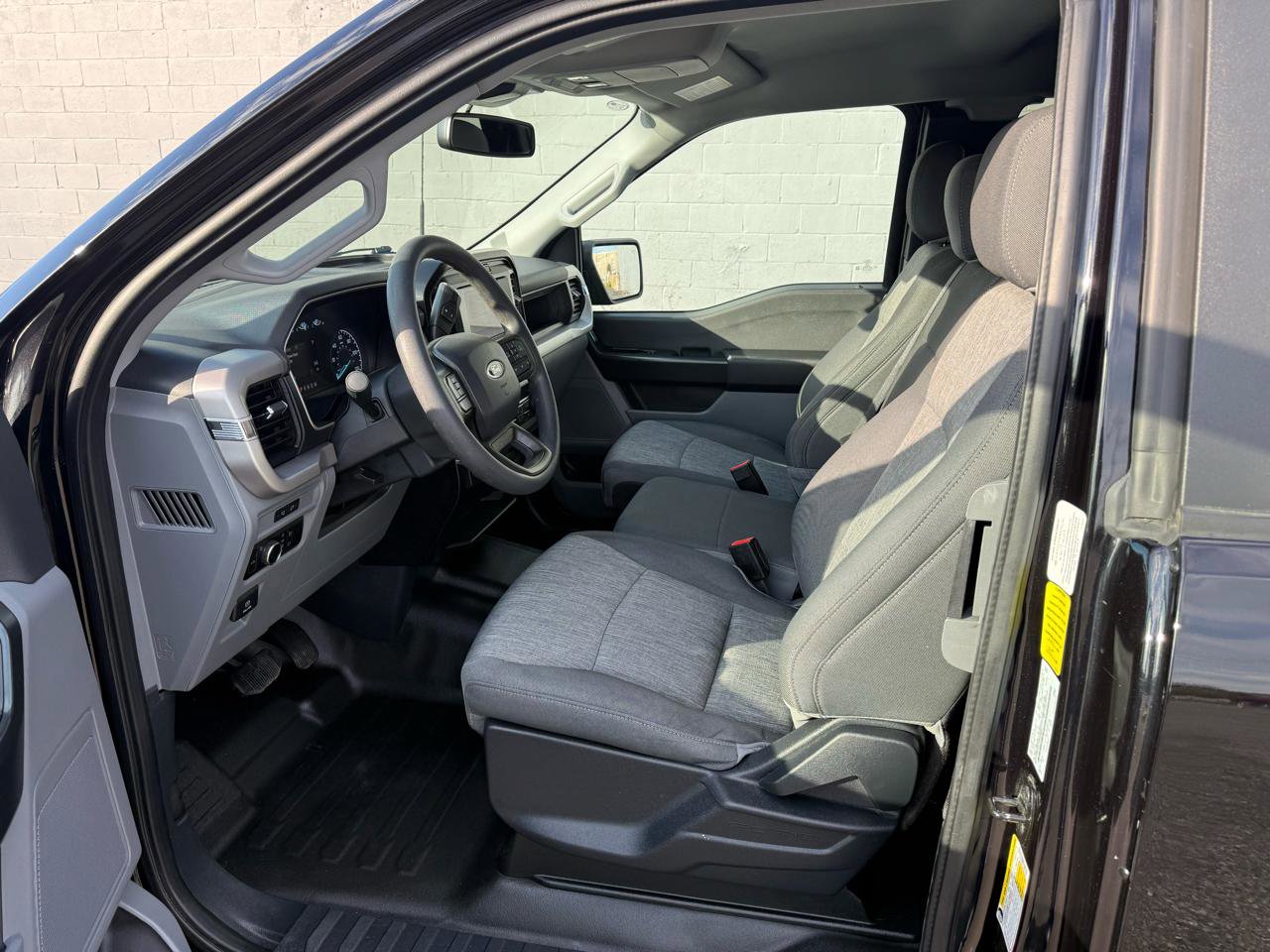 Used 2023 Ford F150 XL RWD image 11