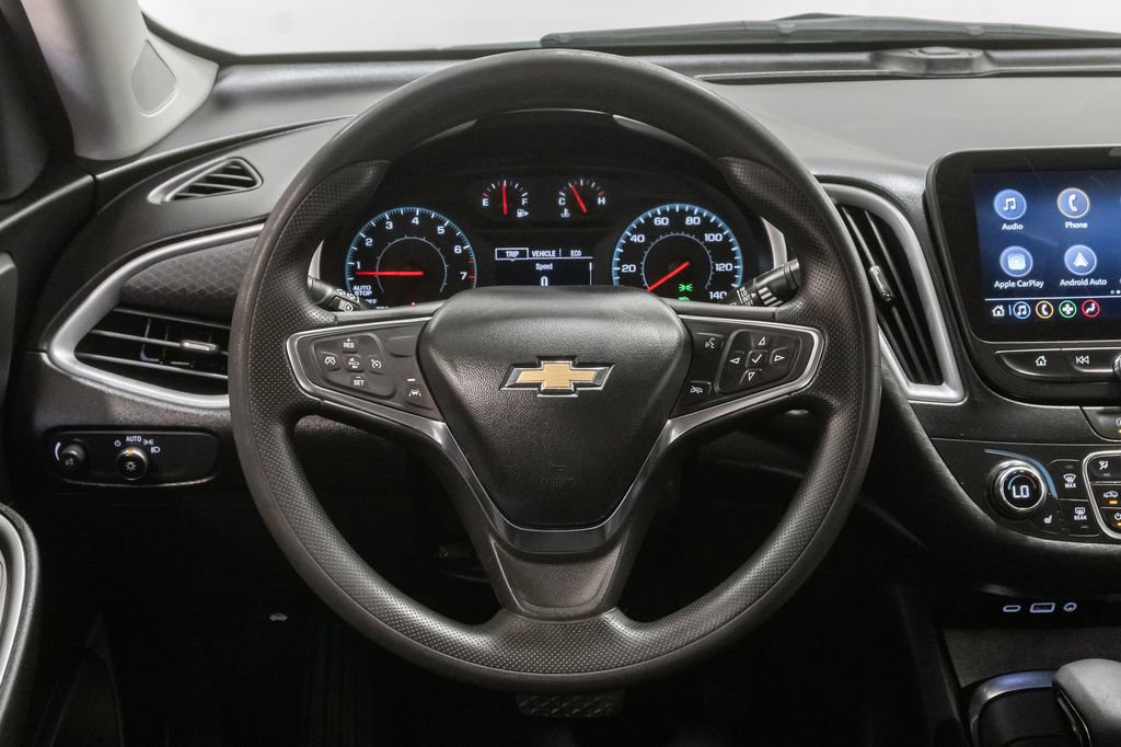 Used 2023 Chevrolet Malibu LT image 12