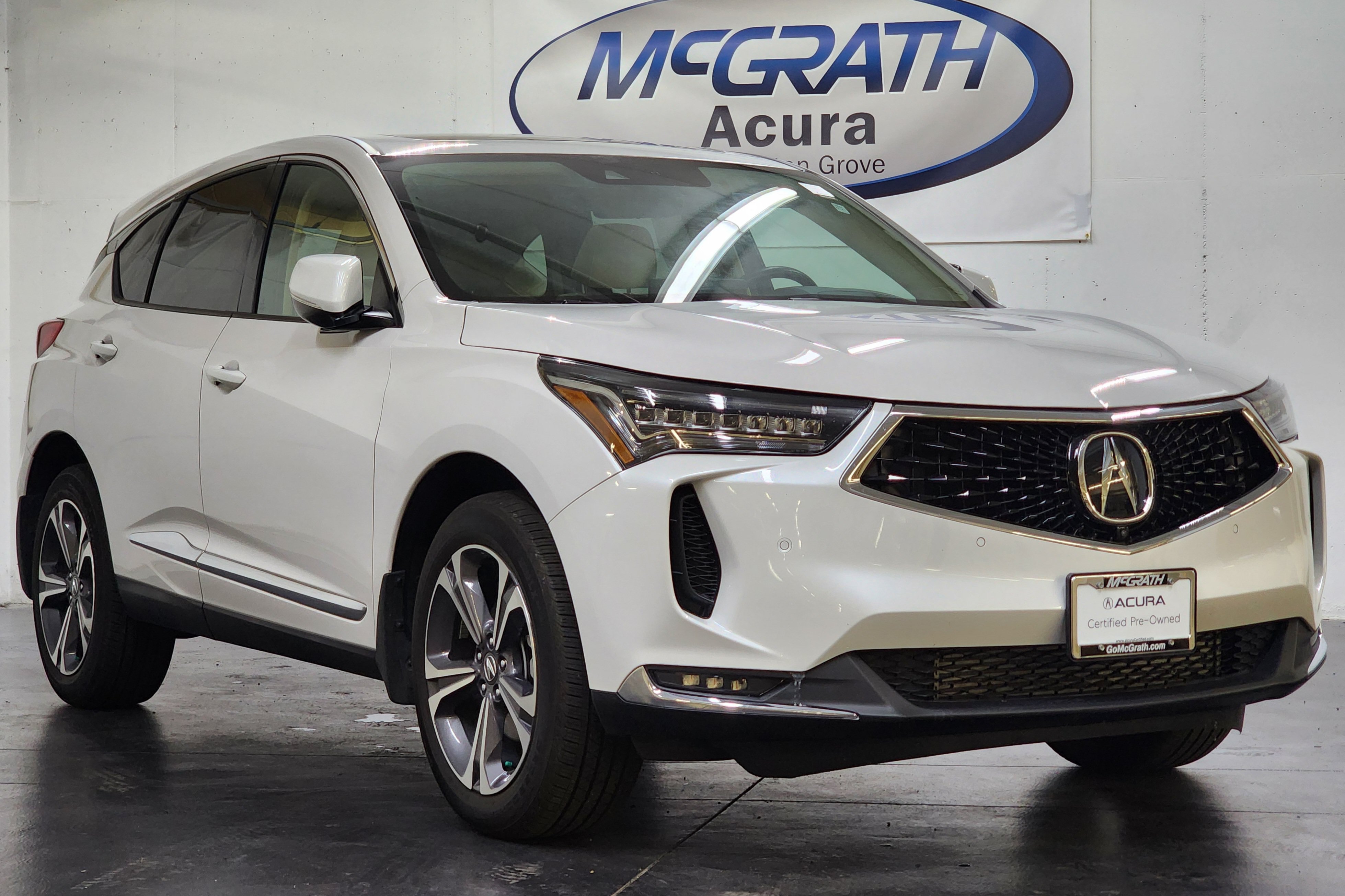 Certified 2024 Acura RDX w/ Advance Package AWD/4WD image 2