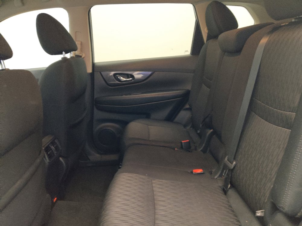 Used 2019 Nissan Rogue S w/ Special Edition Package image 18