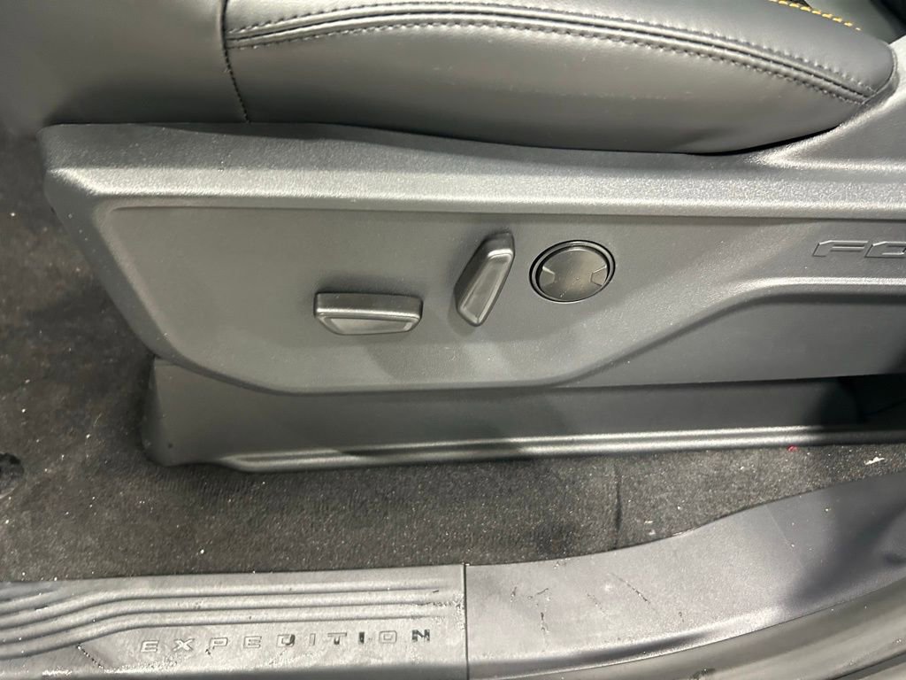 New 2025 Ford Expedition Tremor image 10