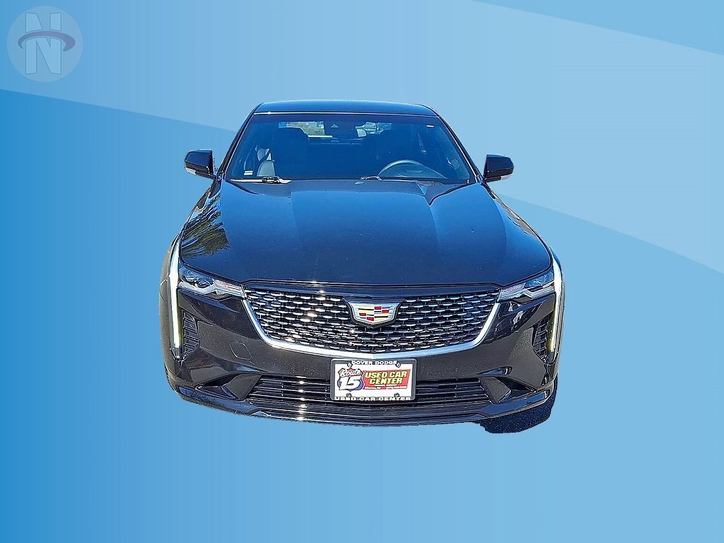Used 2024 Cadillac CT4 Luxury RWD image 3