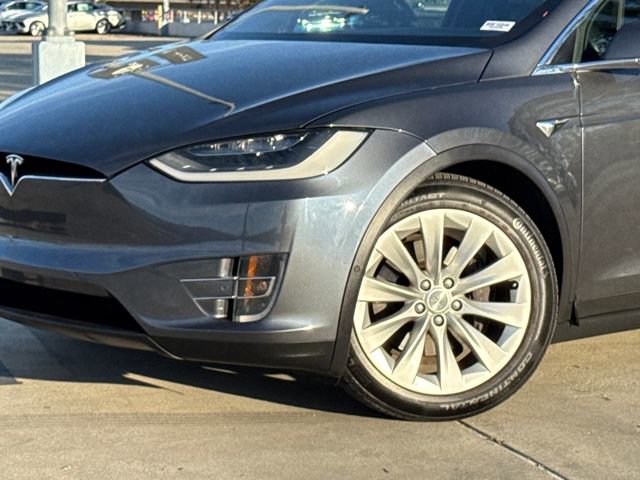 Used 2019 Tesla Model X Long Range image 4