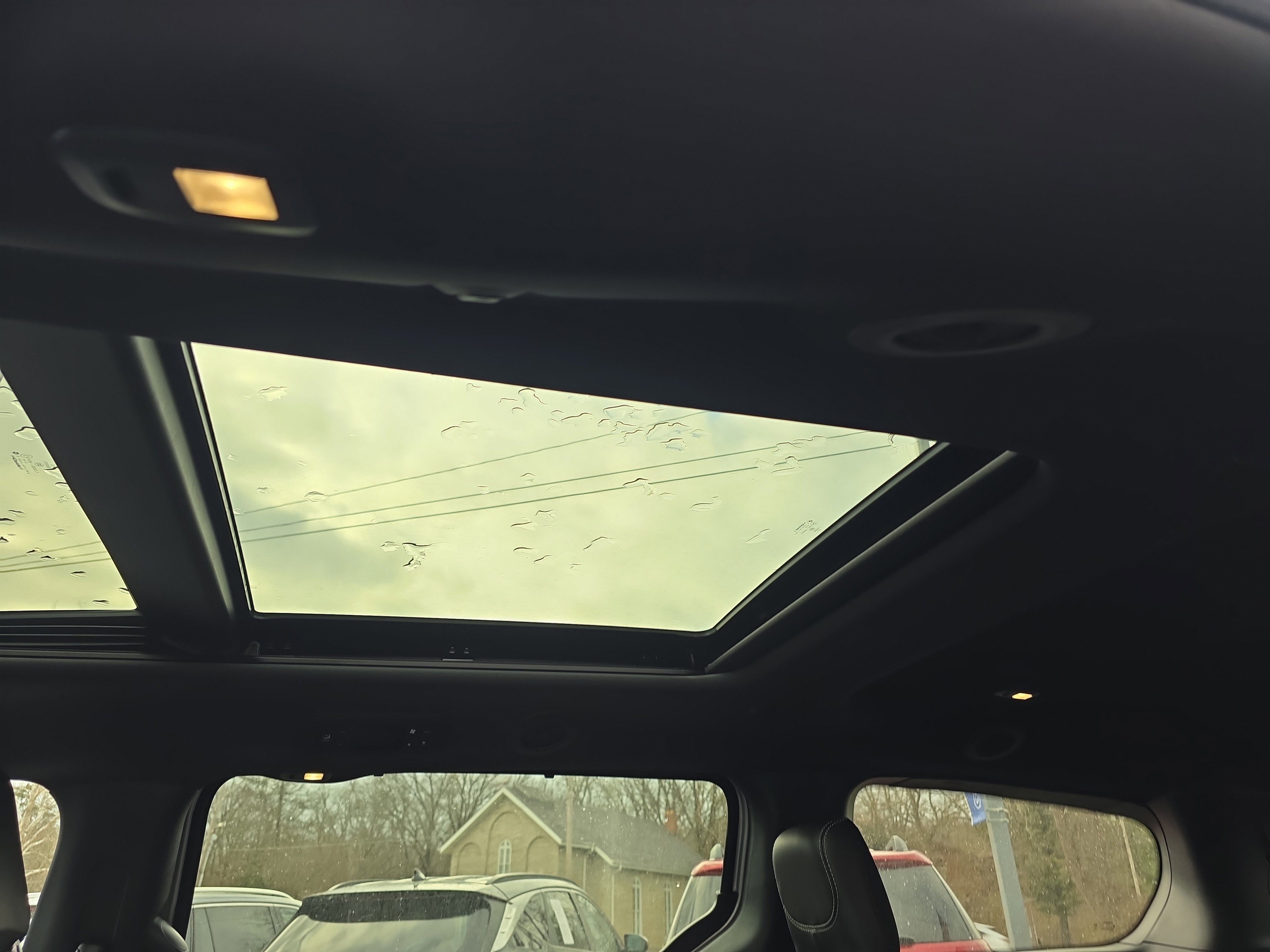 New 2026 Chrysler Pacifica Select image 17