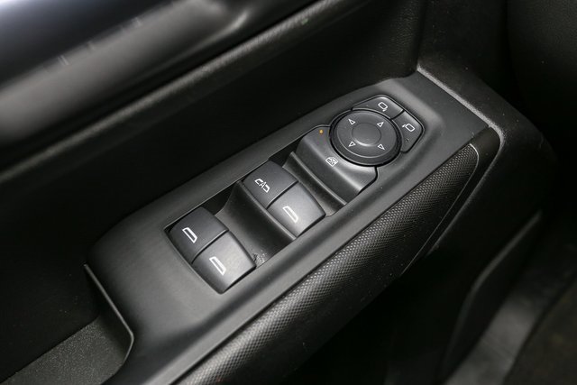 Used 2023 Chevrolet Silverado 1500 Custom image 30