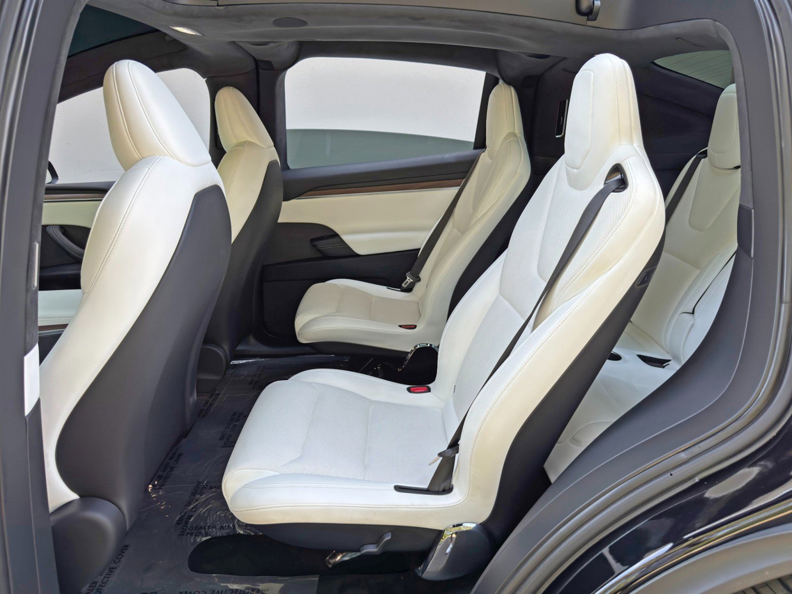 Used 2023 Tesla Model X AWD/4WD image 45