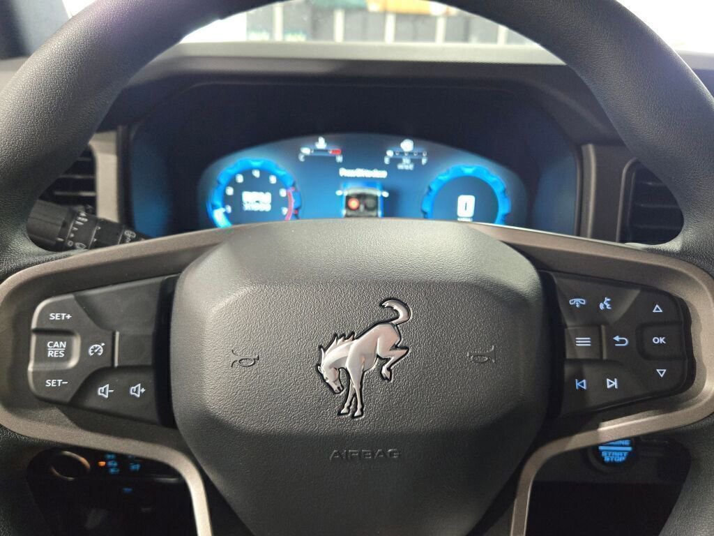 New 2025 Ford Bronco 4-Door image 31