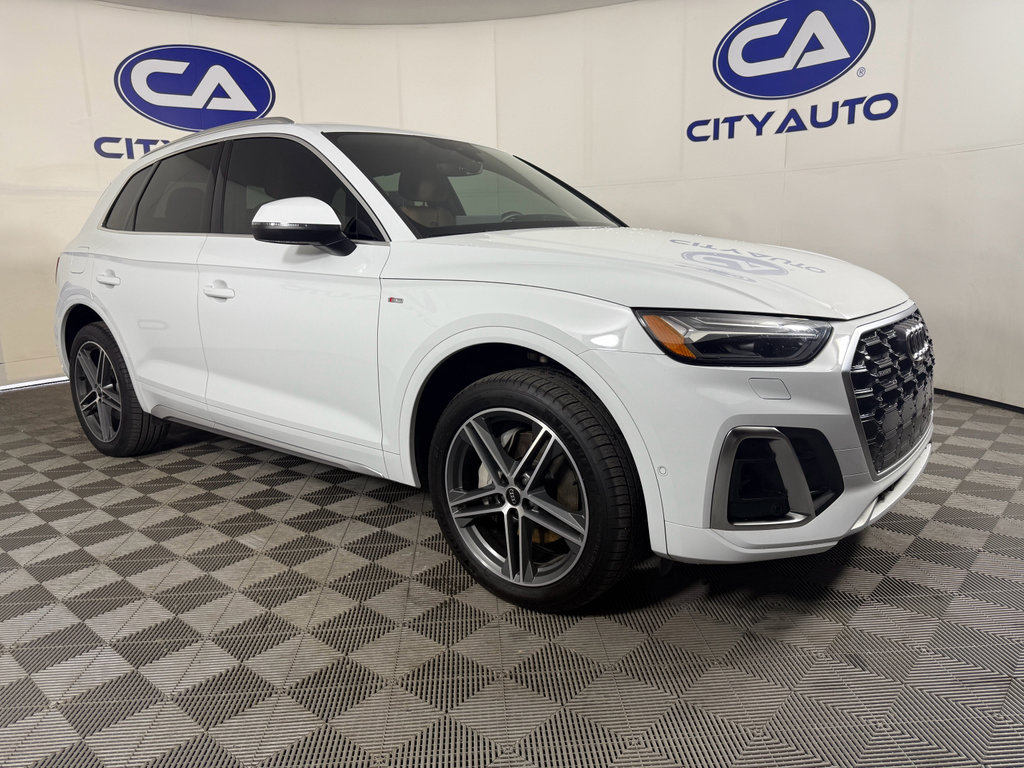 Used 2021 Audi Q5 e Prestige w/ Prestige Package