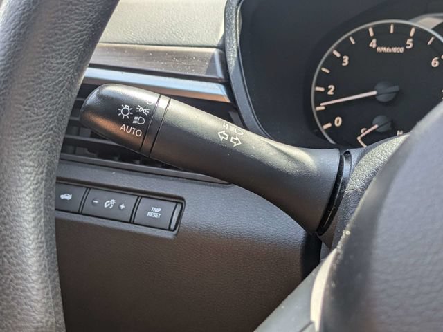 Used 2024 Nissan Altima 2.5 SV FWD image 26