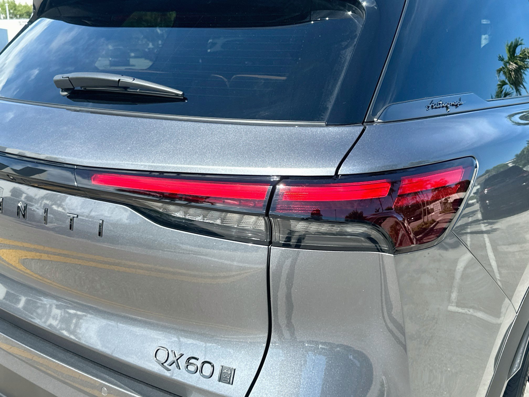 Used 2026 INFINITI QX60 Autograph w/ Dark Cargo Package AWD/4WD image 32