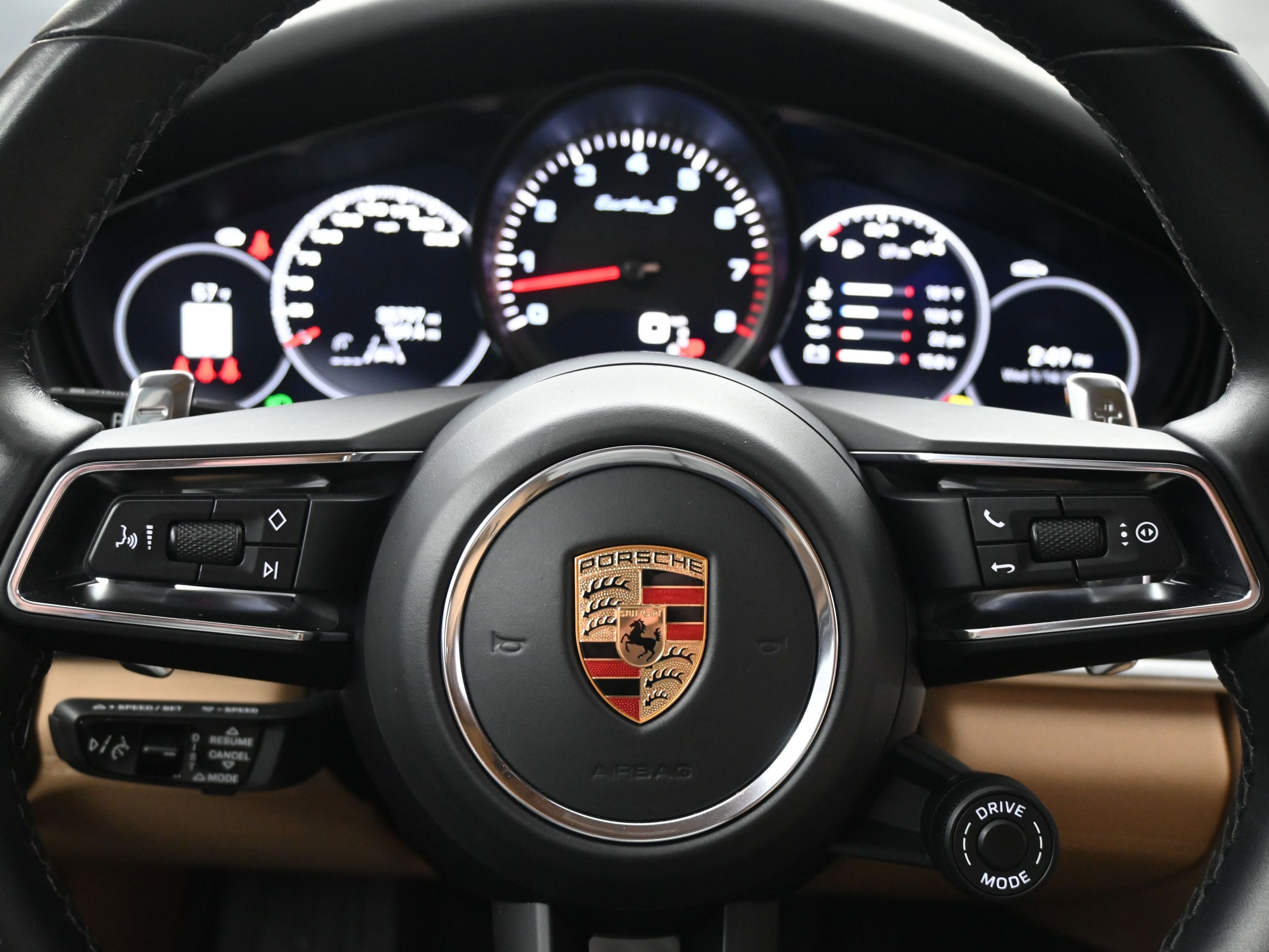 Certified 2023 Porsche Panamera Turbo S image 20