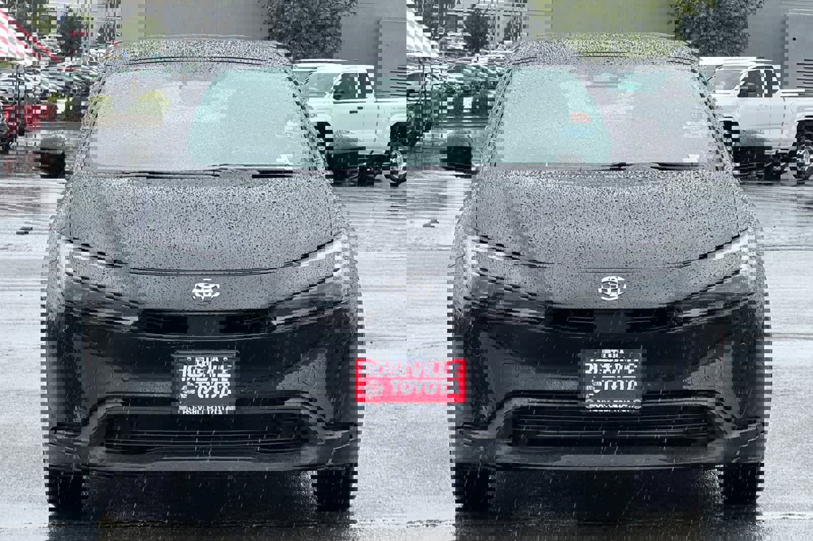 Used 2024 Toyota Prius LE FWD image 10