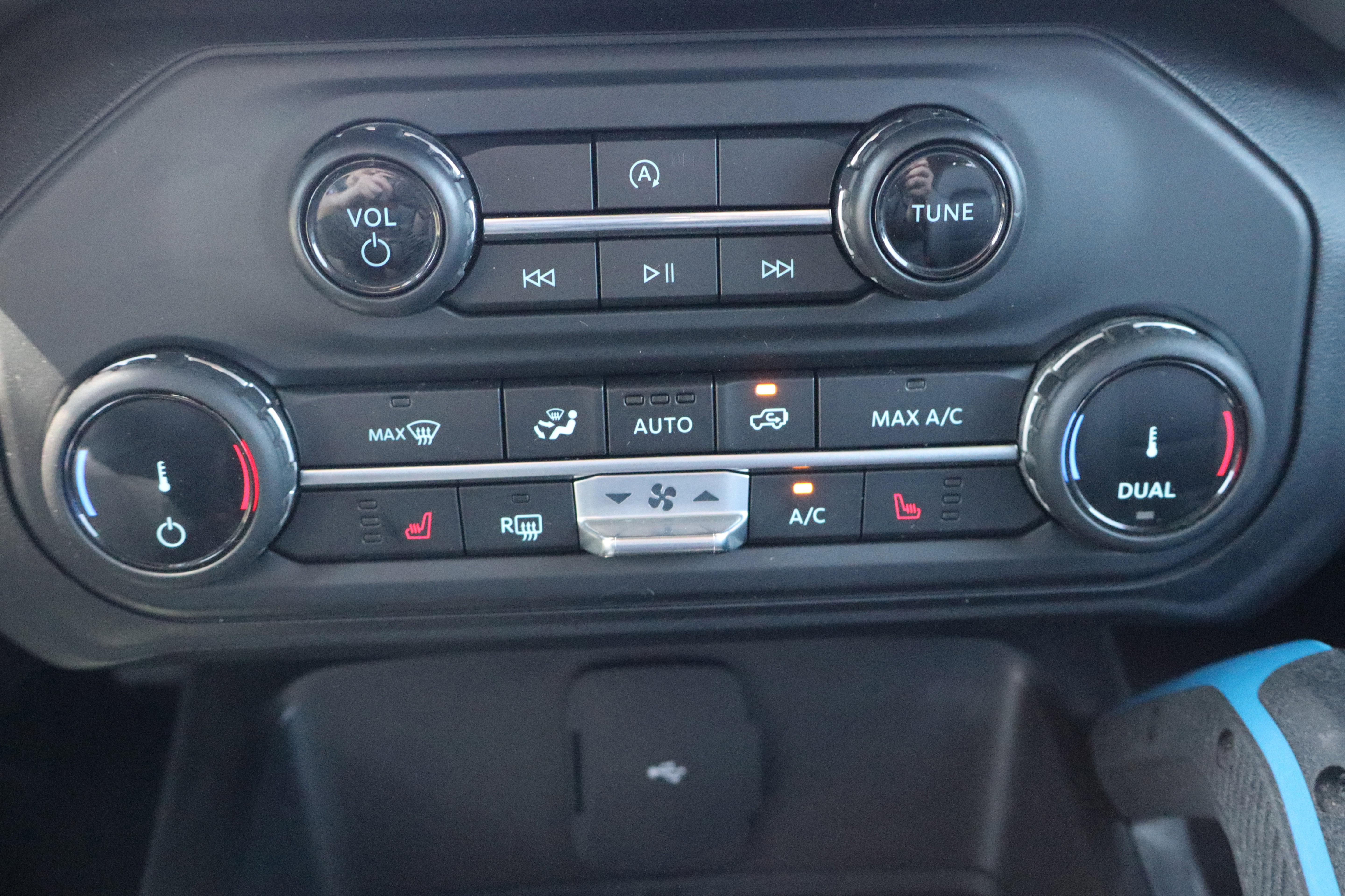 Used 2022 Ford Bronco Black Diamond AWD/4WD image 21