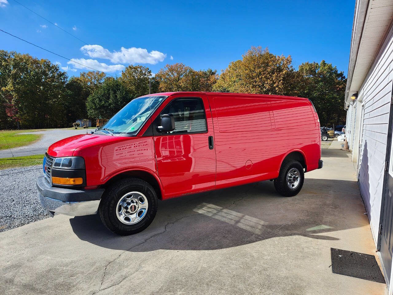 Used 2015 GMC Savana 2500 image 4