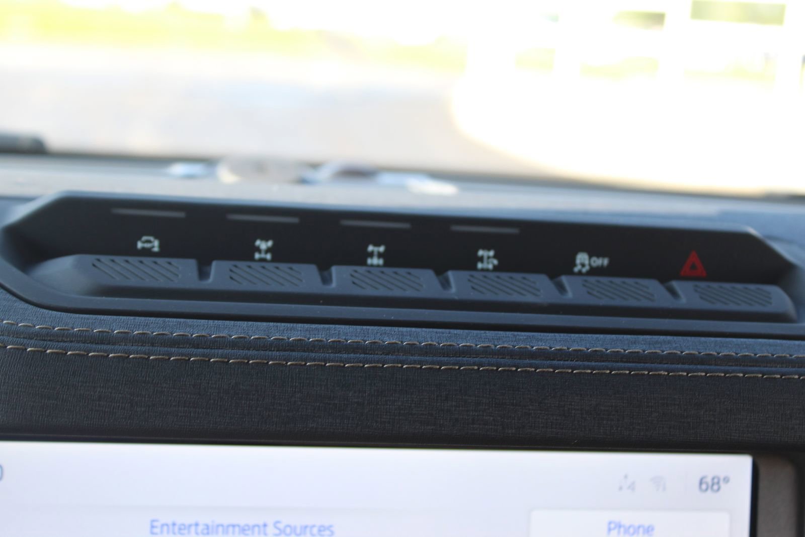 New 2025 Ford Bronco Badlands image 28