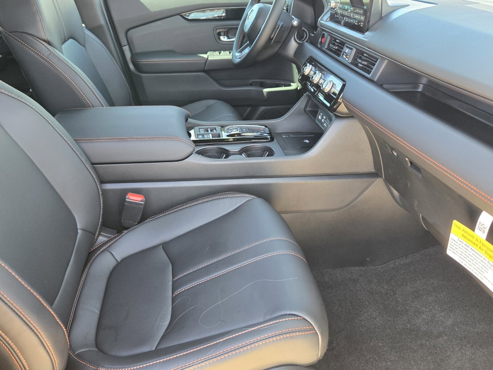 New 2025 Honda Pilot TrailSport image 12