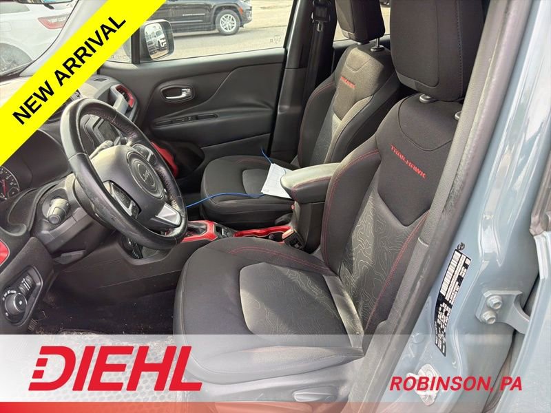 Certified 2016 Jeep Renegade Trailhawk image 11