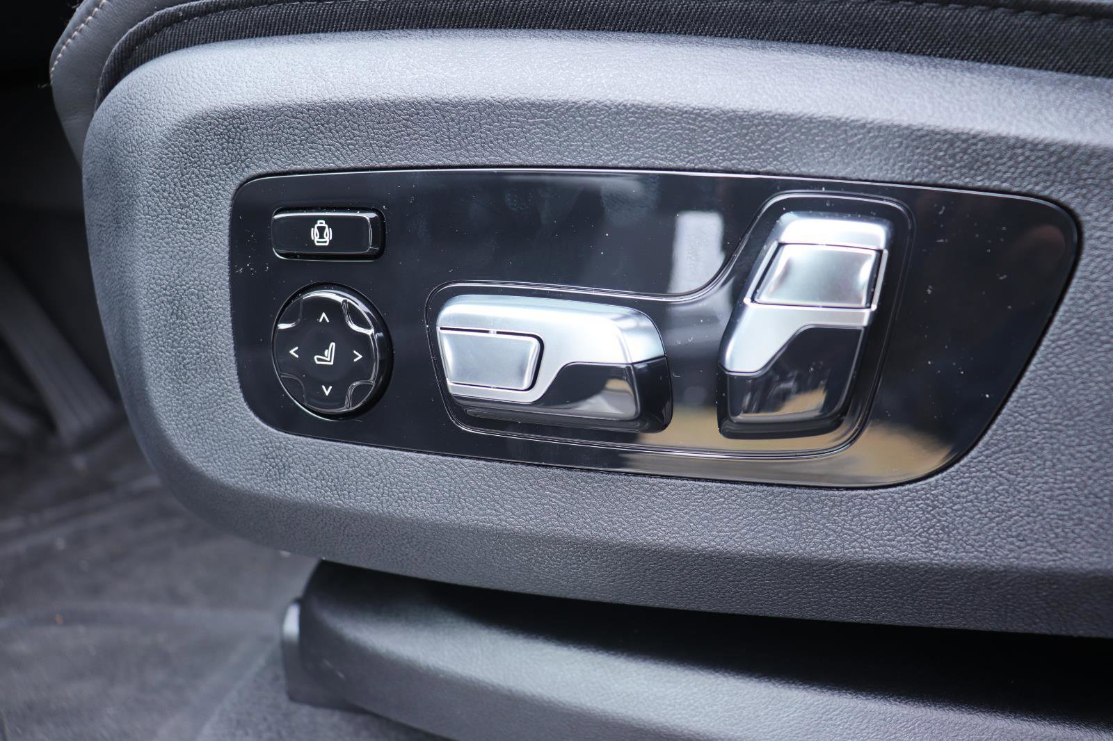 New 2026 BMW X7 xDrive40i image 30