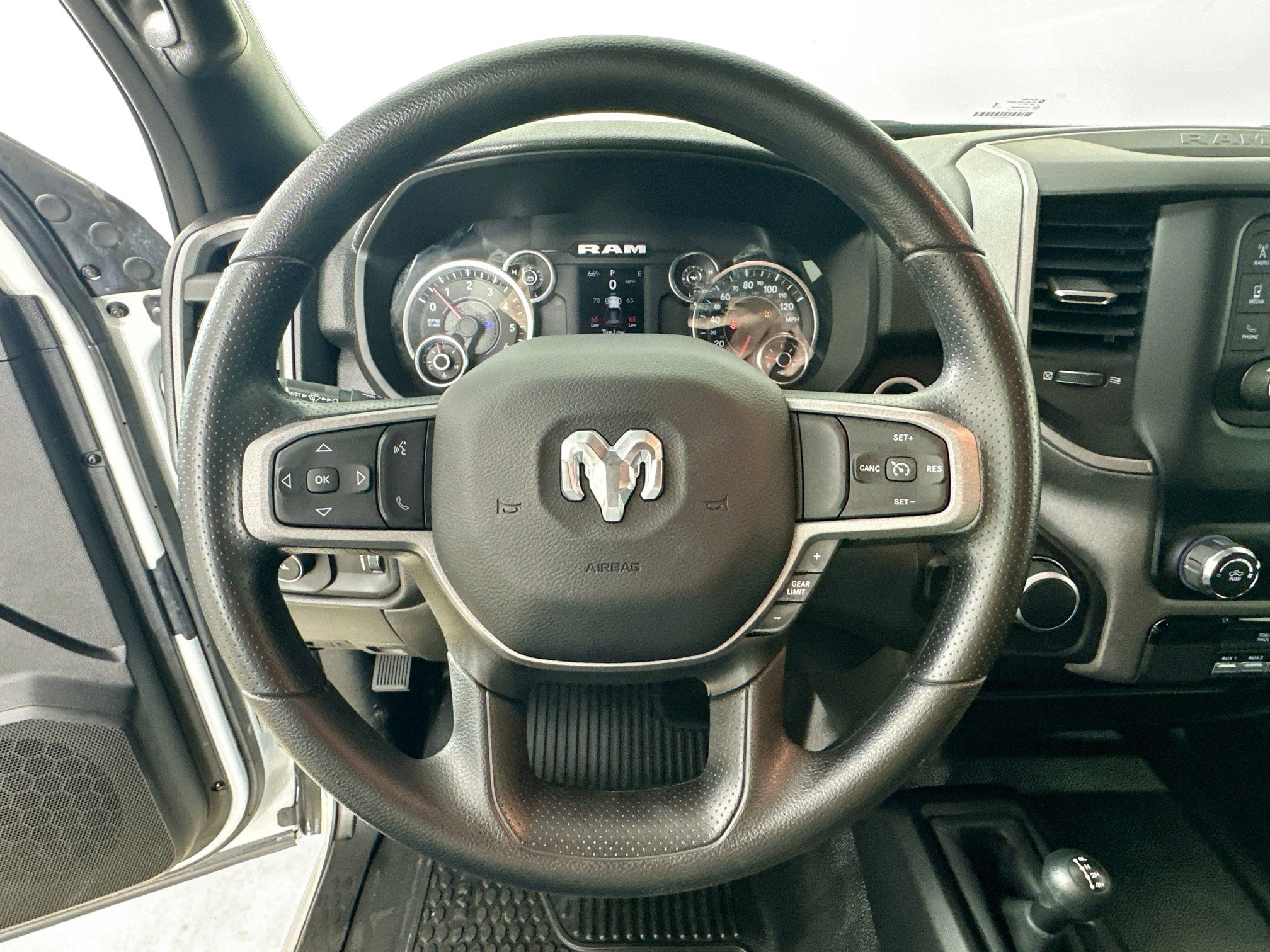 Certified 2024 RAM 2500 Tradesman AWD/4WD image 11