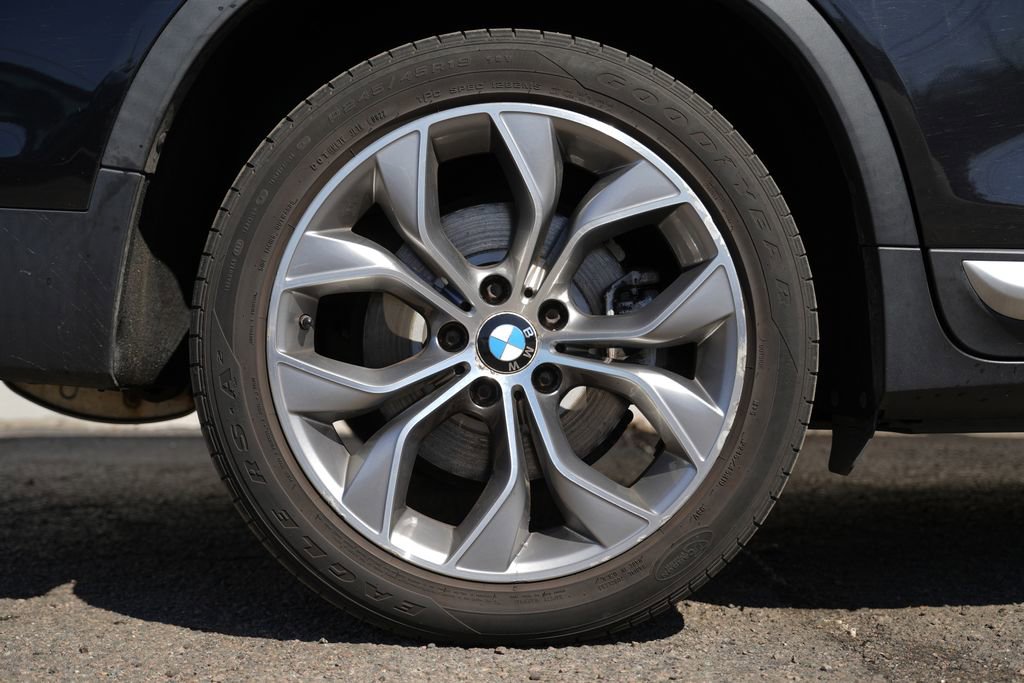 Used 2016 BMW X3 xDrive28i image 11