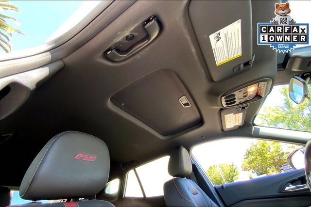 Used 2024 Chevrolet Trax RS w/ Sunroof Package FWD image 19