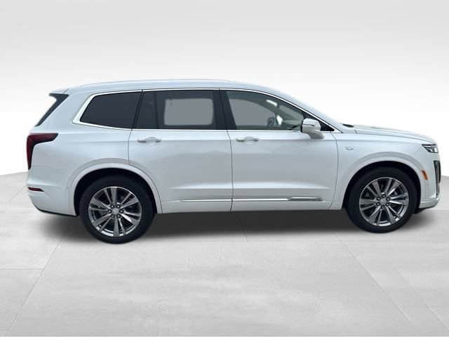 Used 2024 Cadillac XT6 Premium Luxury w/ Platinum Package image 9