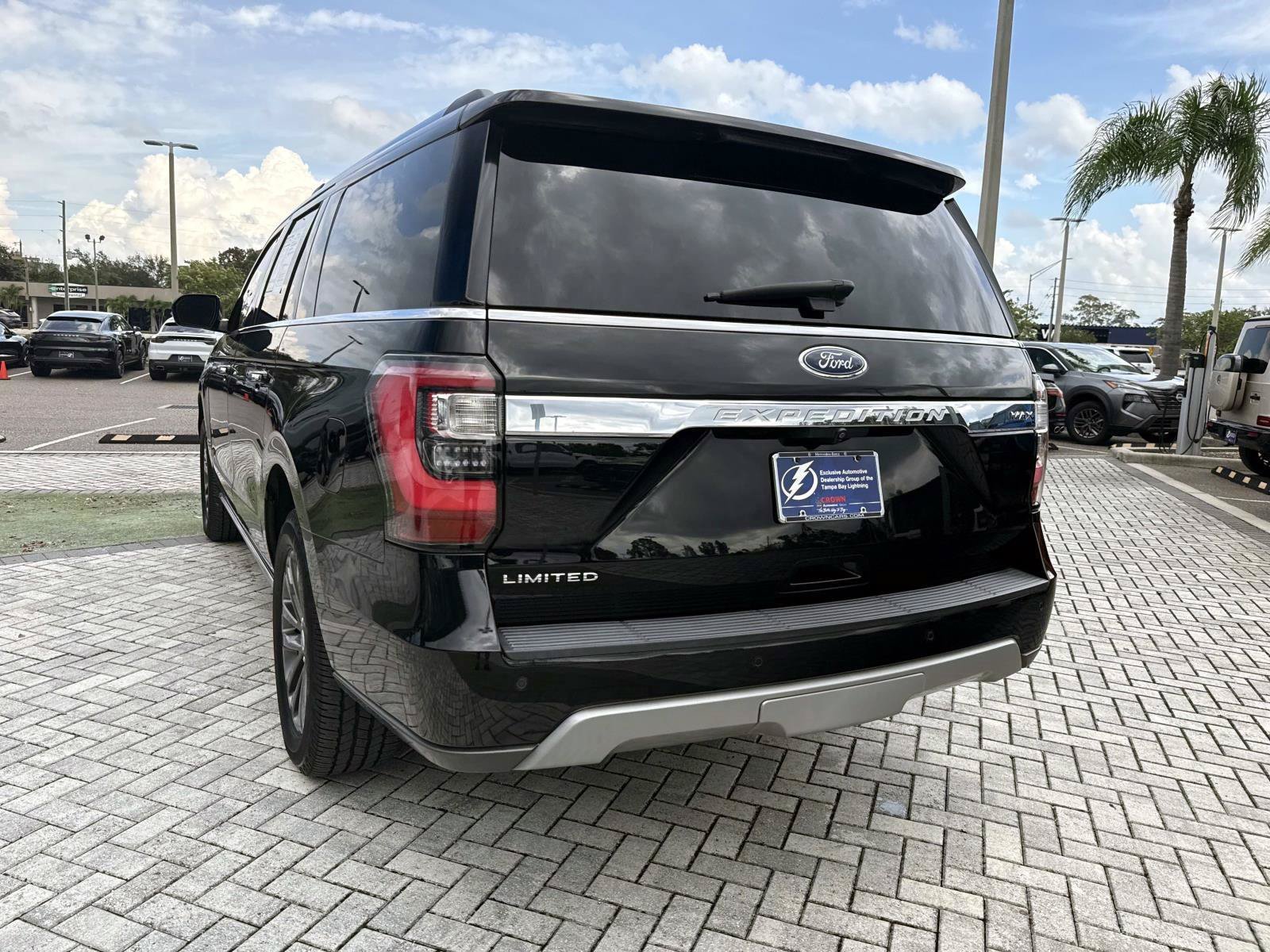 Used 2021 Ford Expedition Max Limited RWD image 9